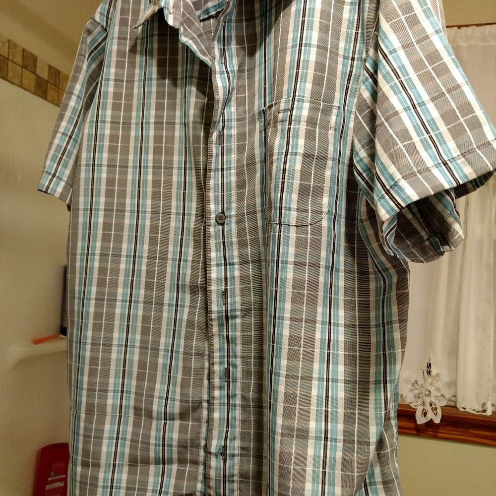 Short sleeve